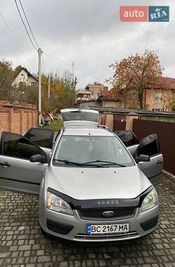 Ford Focus  2005