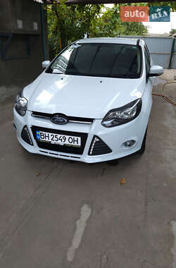Ford Focus  2014