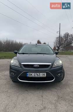 Ford Focus  2009