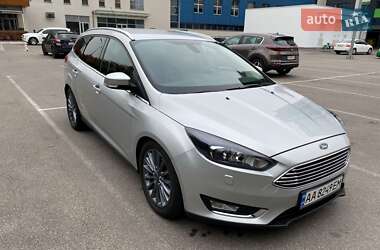 Ford Focus  2016