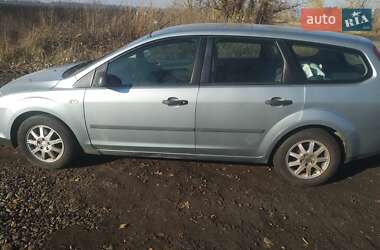 Ford Focus  2004