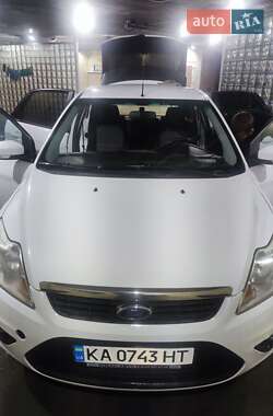 Ford Focus  2010