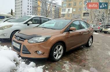 Ford Focus  2013