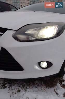 Ford Focus  2013