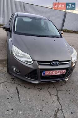 Ford Focus  2012