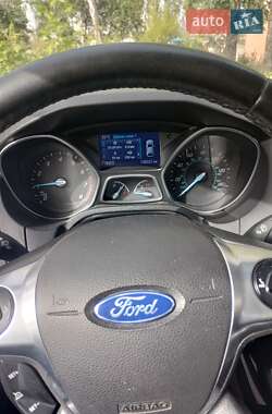 Ford Focus  2014