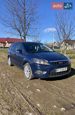 Ford Focus  2010