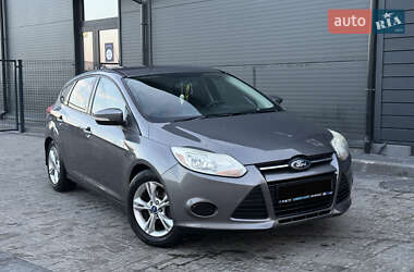 Ford Focus  2012