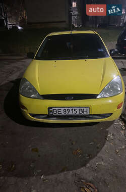Ford Focus  2000