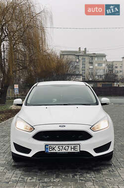 Ford Focus  2015