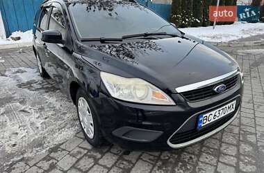 Ford Focus  2010