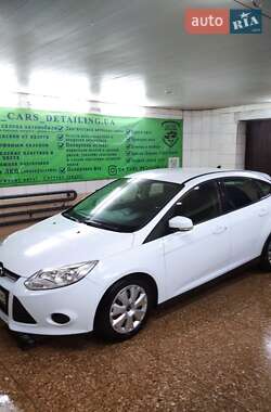 Ford Focus  2012
