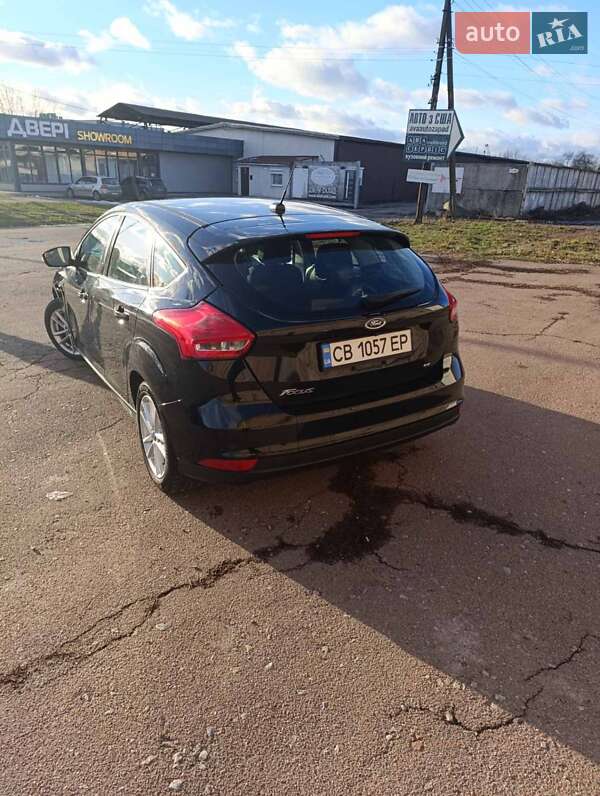 Хэтчбек Ford Focus 2017 в Чернигове