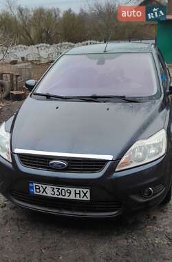Ford Focus  2010