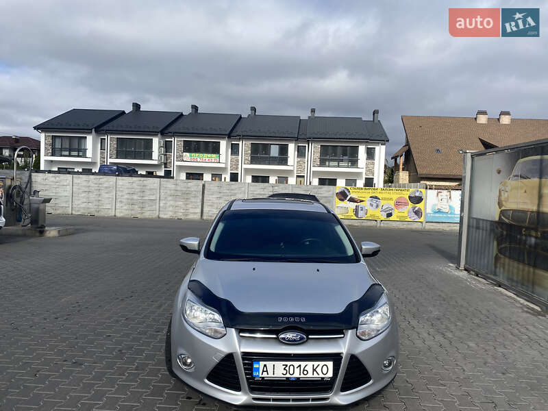 Седан Ford Focus