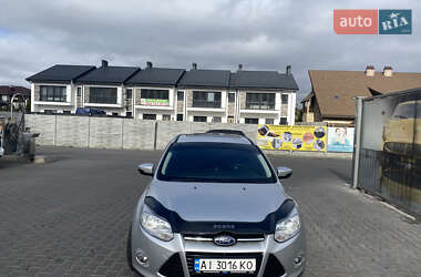 Ford Focus  2012