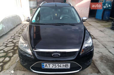 Ford Focus  2010