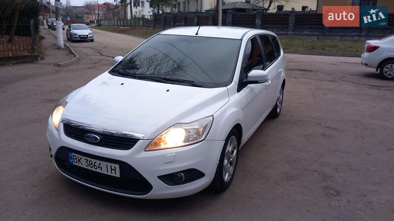 Ford Focus 2009 года в Ровно