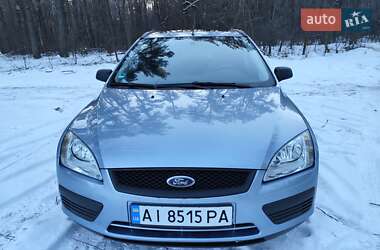 Ford Focus  2005