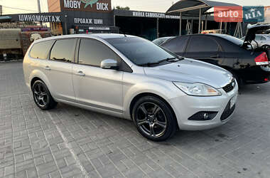 Ford Focus  2010