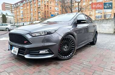 Ford Focus  2017