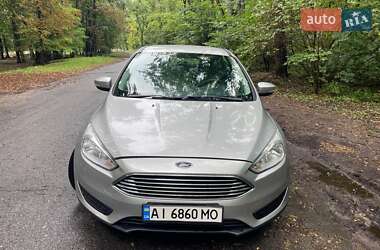 Ford Focus  2015