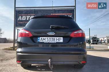 Ford Focus  2013