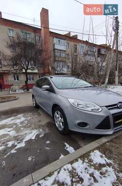 Ford Focus  2011