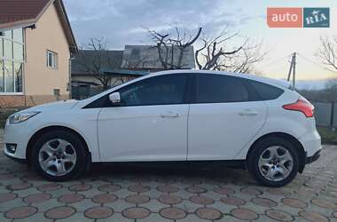 Ford Focus  2015
