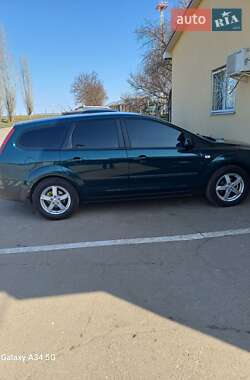 Ford Focus  2007