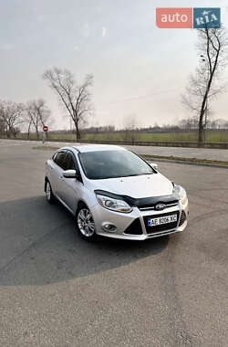 Ford Focus  2011