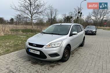 Ford Focus  2010