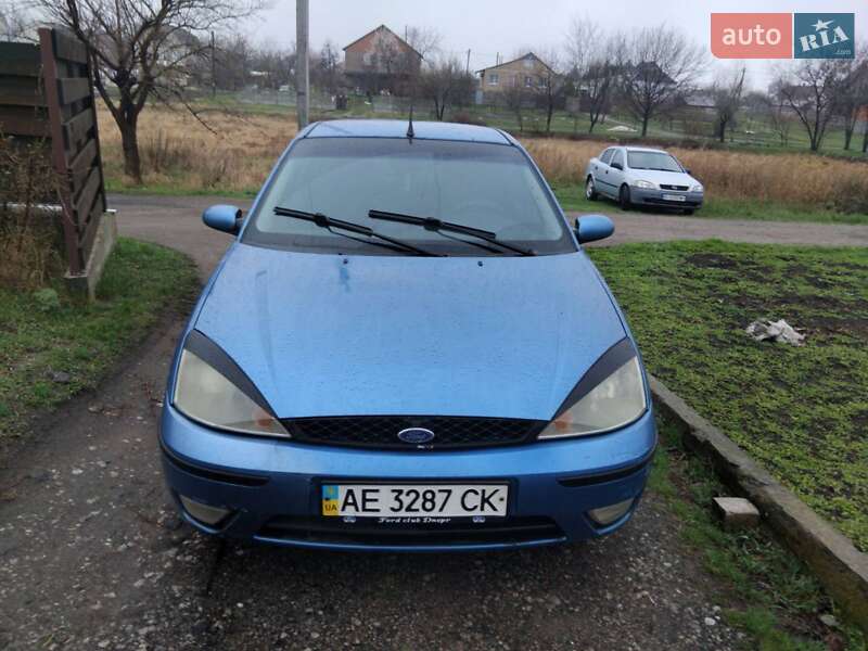 Хетчбек Ford Focus