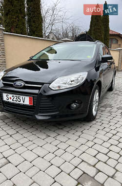 Ford Focus  2014