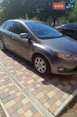 Ford Focus  2012