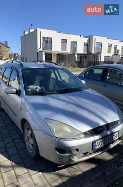 Ford Focus  2001