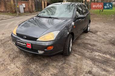 Ford Focus  2003