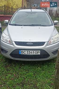 Ford Focus  2010