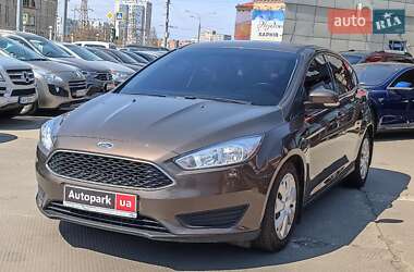 Ford Focus  2016