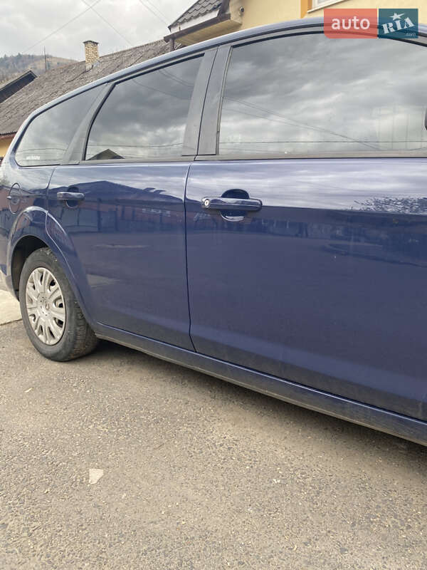 Универсал Ford Focus 2009 в Рахове