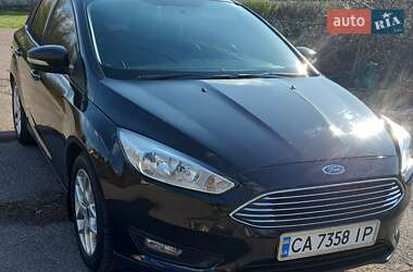 Ford Focus  2015