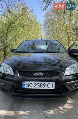 Ford Focus  2005