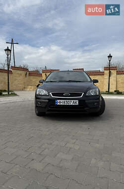 Ford Focus  2005