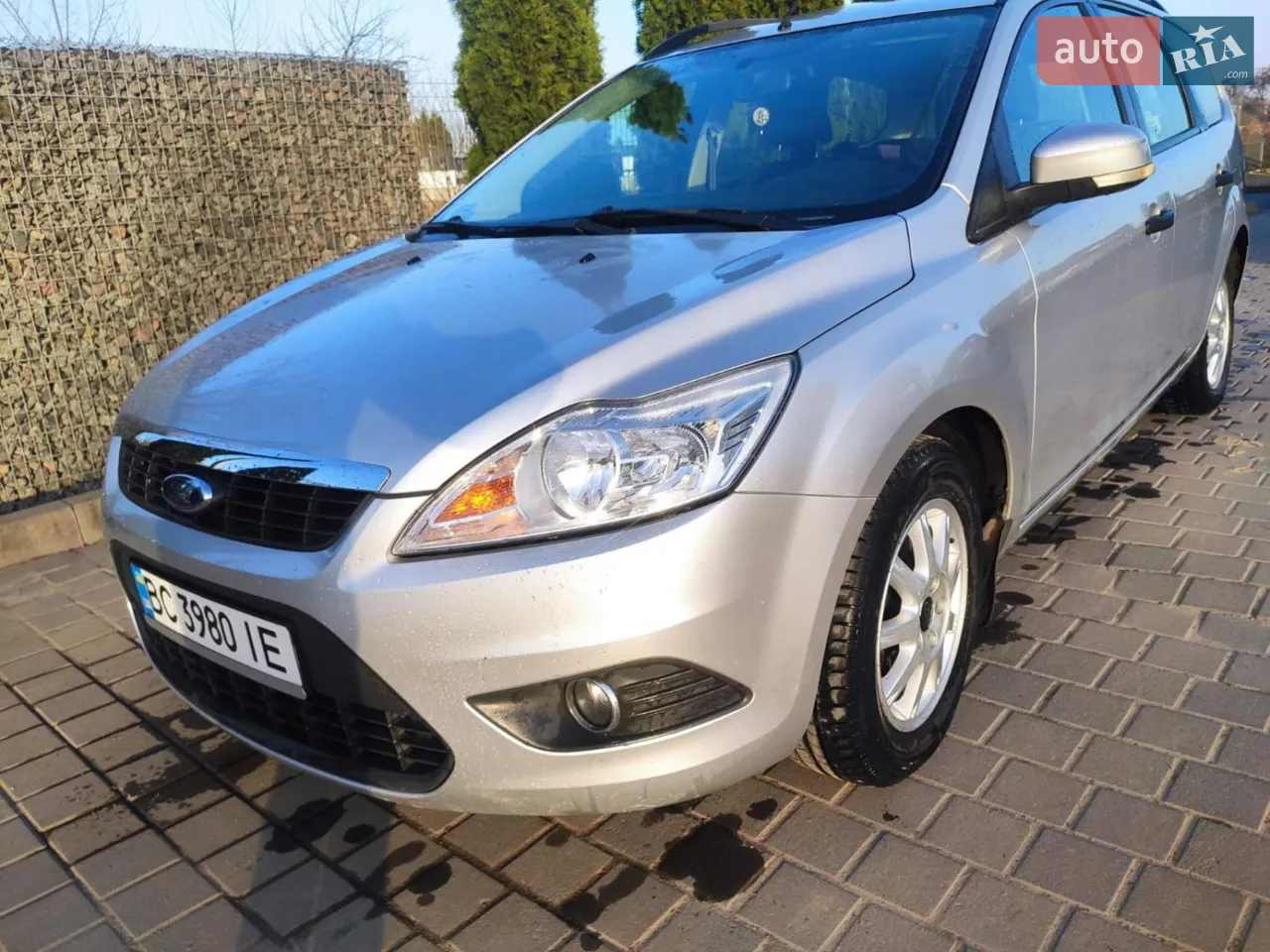 2010 Ford Focus - мініатюра 3