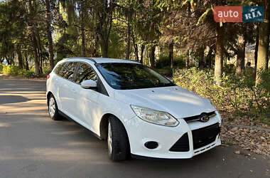 Ford Focus  2012