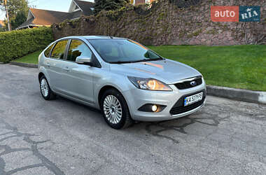 Ford Focus  2009