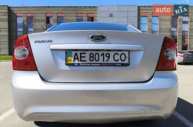 Ford Focus  2008