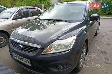 Ford Focus  2010