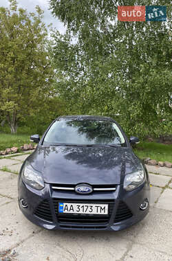 Ford Focus  2012