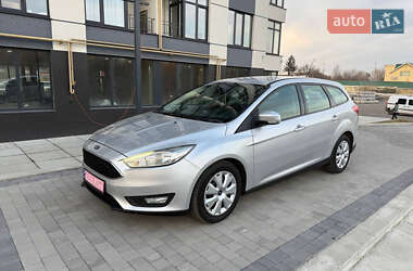 Ford Focus  2015